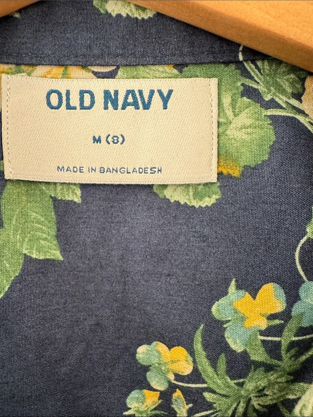Old Navy Navy Floral Short-Sleeve Button-Down Shirt with Yellow and Green Blooms